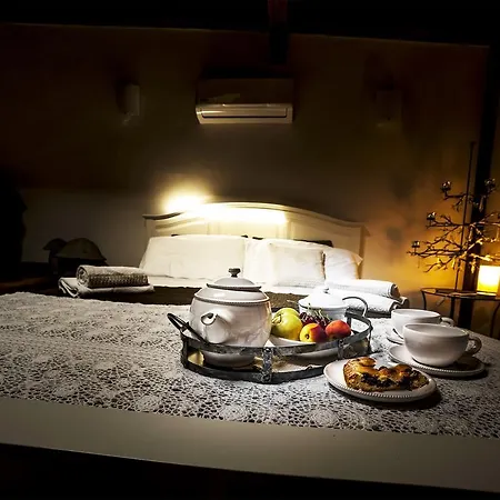 Palazzo Delle Viole Bed & Breakfast