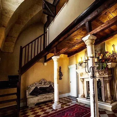 فندق مبيت وإفطار Palazzo Delle Viole أوريا
