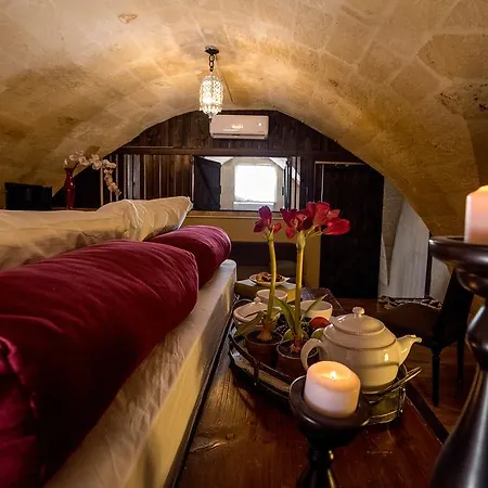 Palazzo Delle Viole 3* أوريا