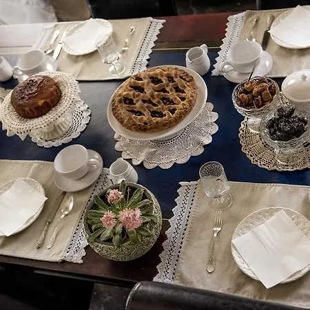 Bed & Breakfast Palazzo Delle Viole 3*